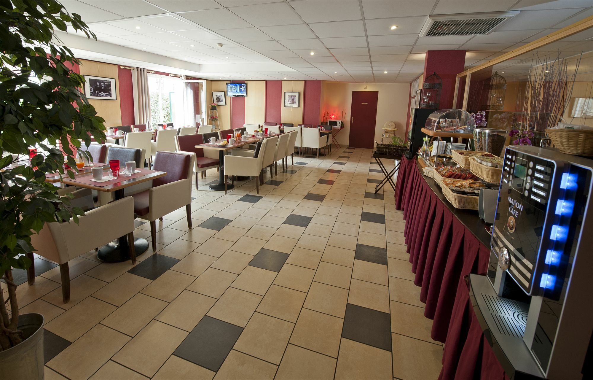 Hotel Cerise Chatou Exterior photo